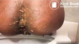 Toilet play - video 3