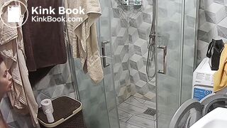 girl poop - video 179