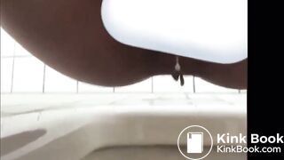 Japanese girl pooping 5 - video 2