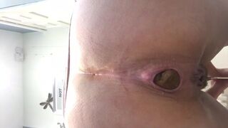 Sexy Girl Scat - video 3