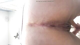 Sexy Girl Scat - video 3