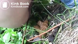 Milf shit in the garden