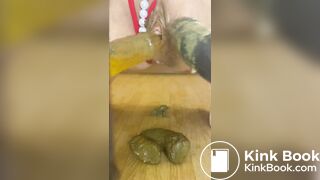 Skinny babe stuffs and smears shit everywhere