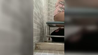 Chinese Femdom scat worship - video 22