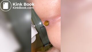 japan poop in her bf hand