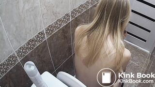 girl poop toilet - video 13