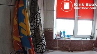 girl poop - video 180