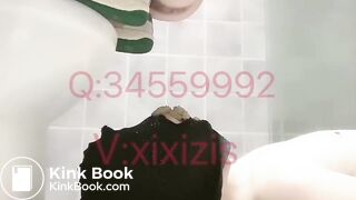 Lucky toilet slave eat Chinese slut shit