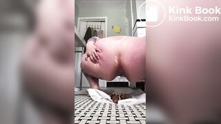 Tatted BBW drops a load