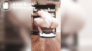 Shaved head white chick shits on plate