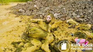 Orgasm in mud and manure