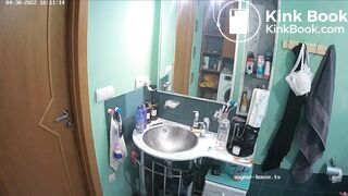 Woman pooping in Toilet 235
