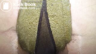 pantyhose poop clloseup