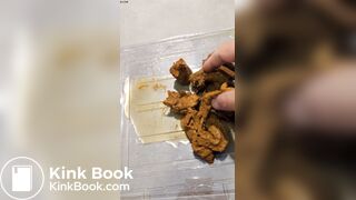 My ebony wife shits and i squeeze that lovely turd