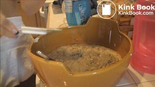 Goddess makes shit-filled cookie sandwiches for you