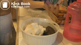 Goddess makes shit-filled cookie sandwiches for you