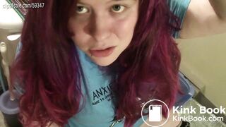 Girl Pooping 25