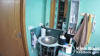 Woman pooping in Toilet 229