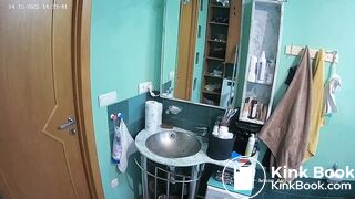 Woman pooping in Toilet 229