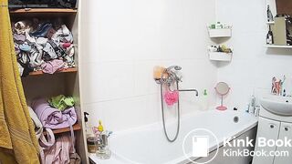 girl poop - video 177