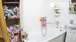girl poop - video 177