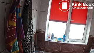 girl poop - video 173