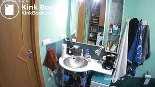 Woman pooping in Toilet 231