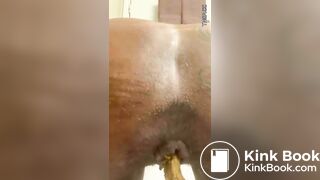sexy ebony girl shitting 2