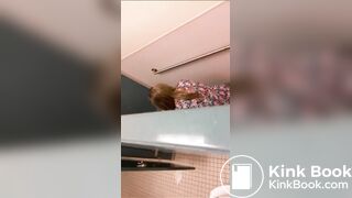 Pooping blonde Walmart