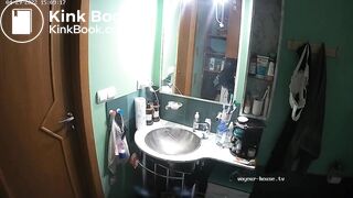 Woman pooping in Toilet 230