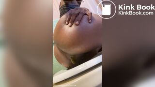 ebony piss and scat in toilet