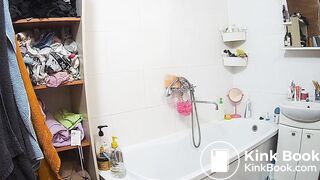 girl poop - video 165