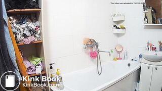 girl poop - video 165