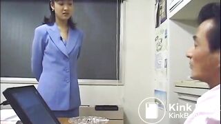 Reporter pantypoop in public