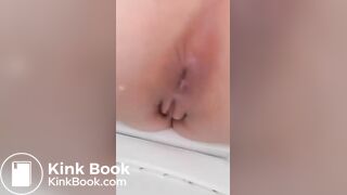 Girl emptying on the toilet