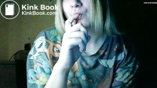 Nasty N tastes her shit on cam