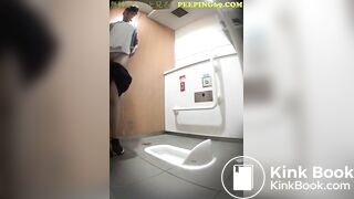 Squatty Poop