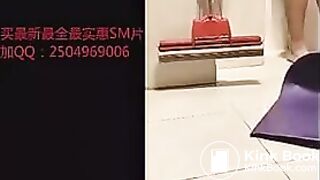 Chinese Femdom scat worship - video 13