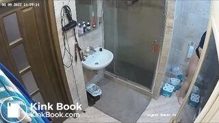 Woman pooping in Toilet 220