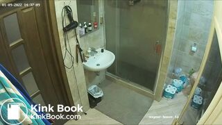 Woman pooping in Toilet 220