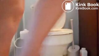 ... Pooping Massive Logs