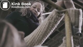 Movie scene: K!dnapped girl shits herself.