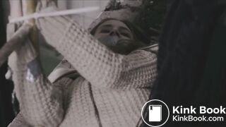 Movie scene: K!dnapped girl shits herself.