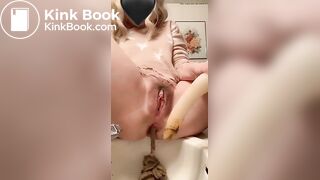 Anal shit in the sink