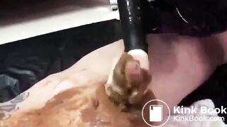 Scat handjob - scat porn