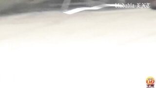 Japanese girl dropping small amount of shit [EE*069]