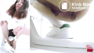 Japanese girl looks at you while pooping (Side POV)