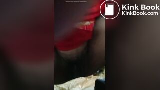 Desi women pooping ..