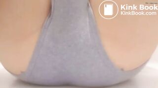 Beautiful korean schoolgirl pooping with her panty