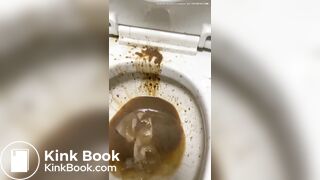 girl diarrhea selfie - video 5